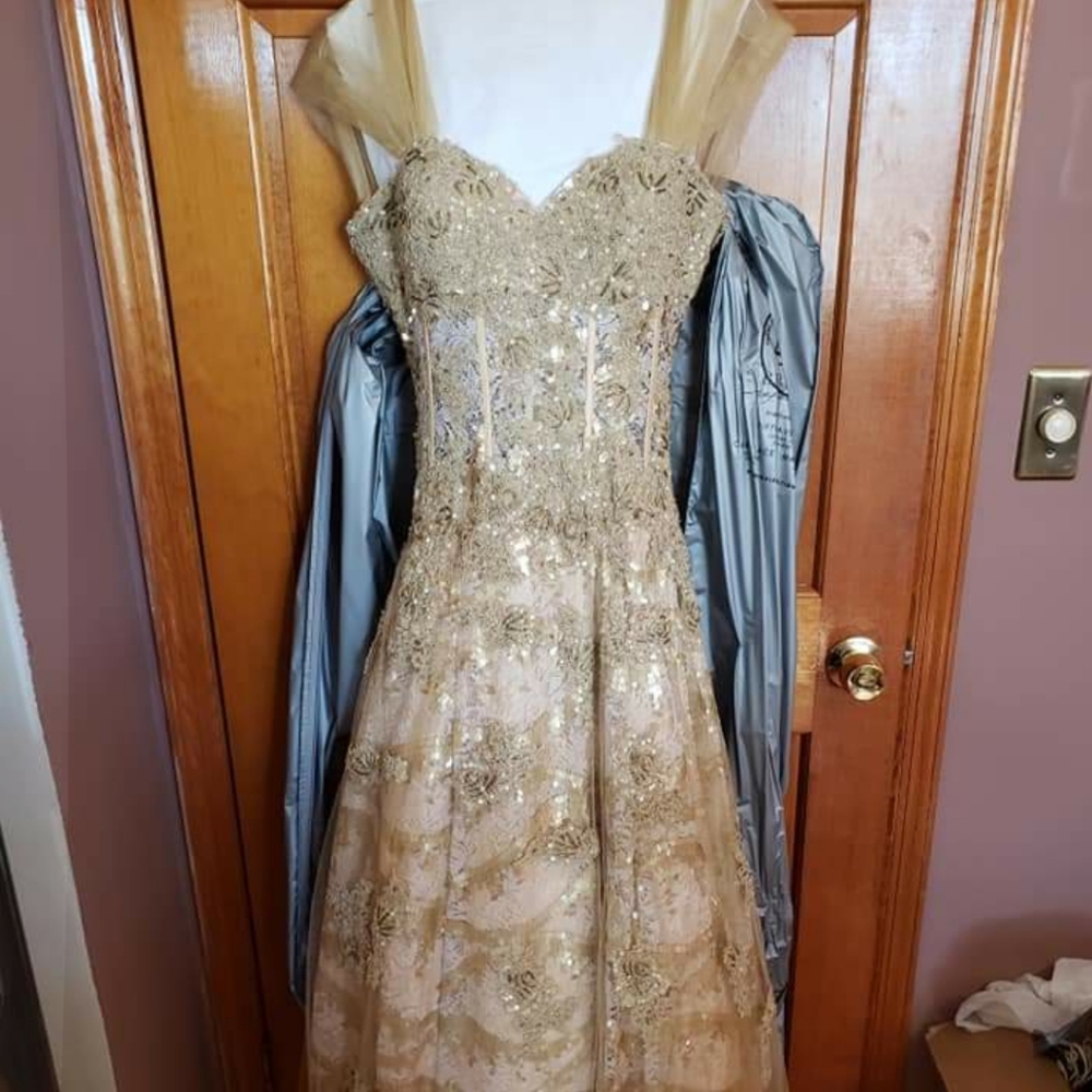 Jovani Gown